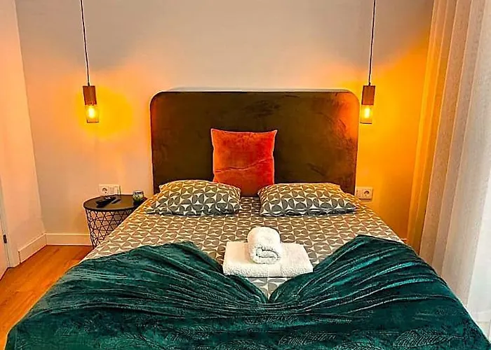 Porto Je T'aime - Solar São João Casa de hóspedes 3*